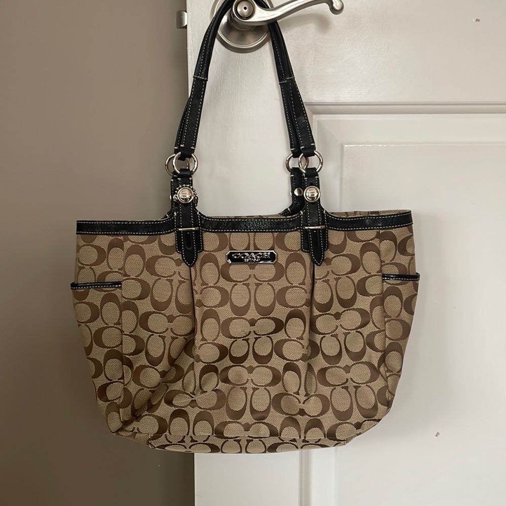 Coach handbag